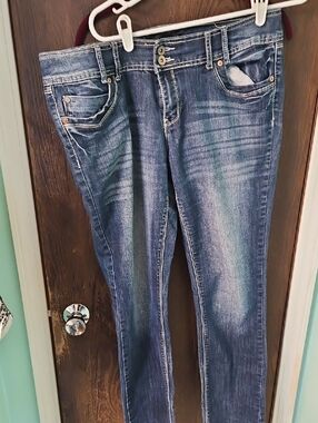 Women's Blue Skinny Jeans with Faded Detailing